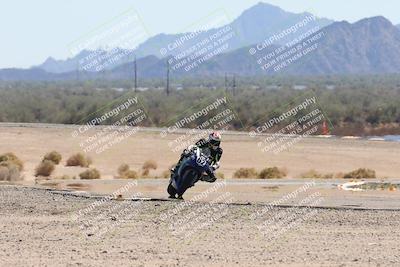 media/Oct-05-2025-CVMA (Sun) [[beeef4f201]]/Race 10-Formula Lightweight Twins Shootout/